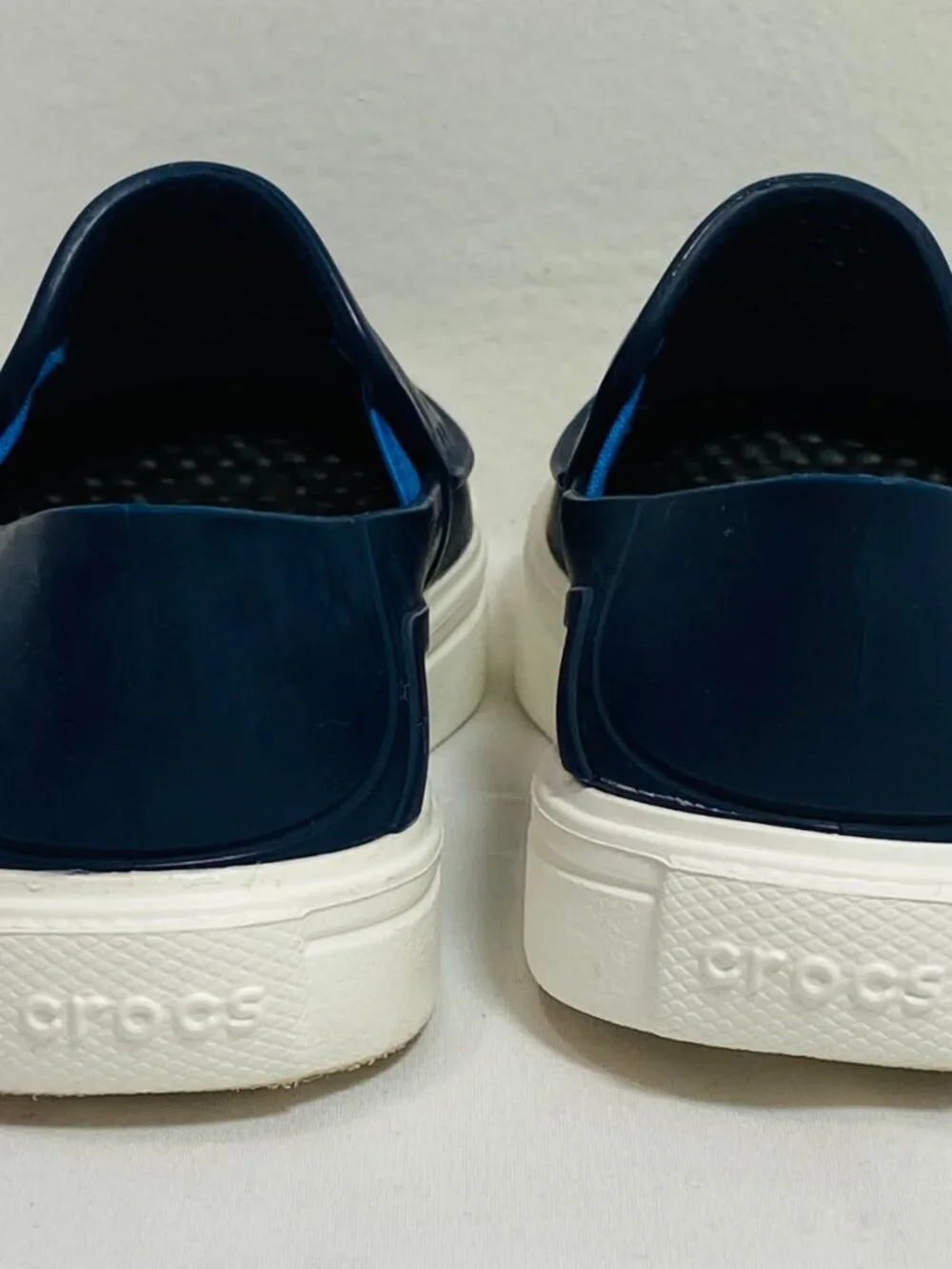 Kids Sz 6 Crocs CitiLane Roka Slip-On Sneakers/Water Shoes Navy/White VGUC